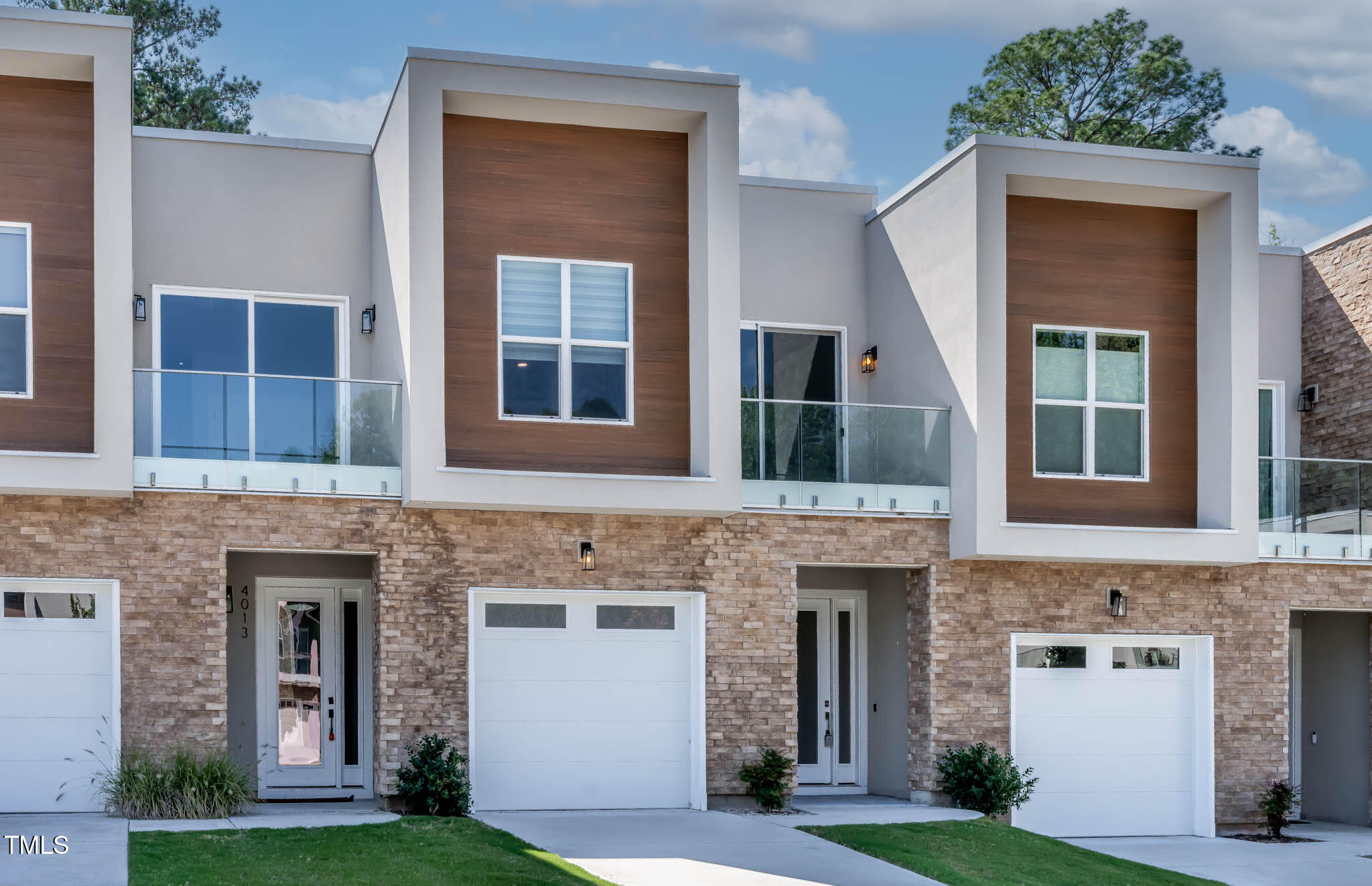 4015 Southpoint Lndg Way 8