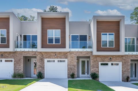 4015 Southpoint Lndg Way 8 Durham NC 27707