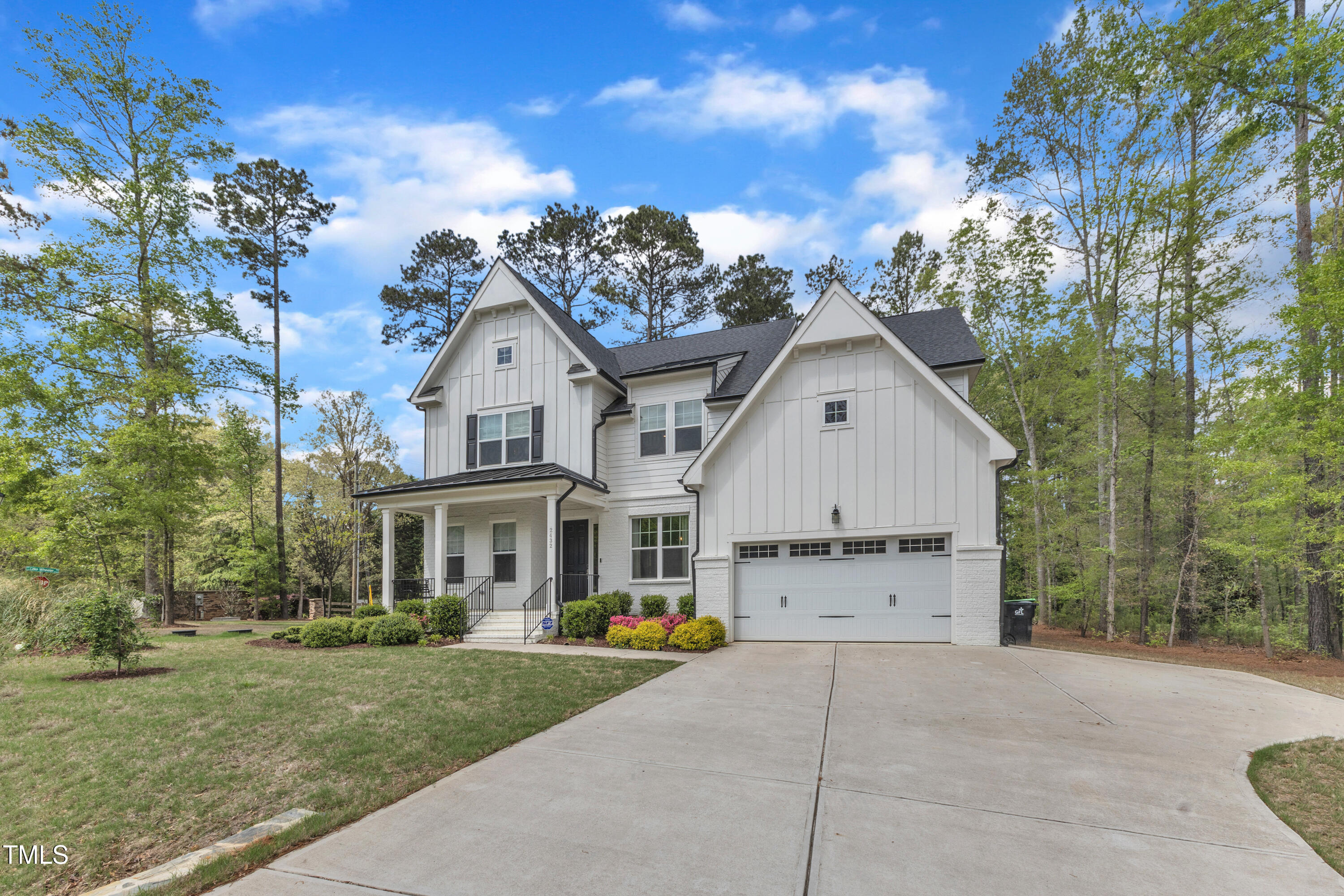 2432 Spindle Court