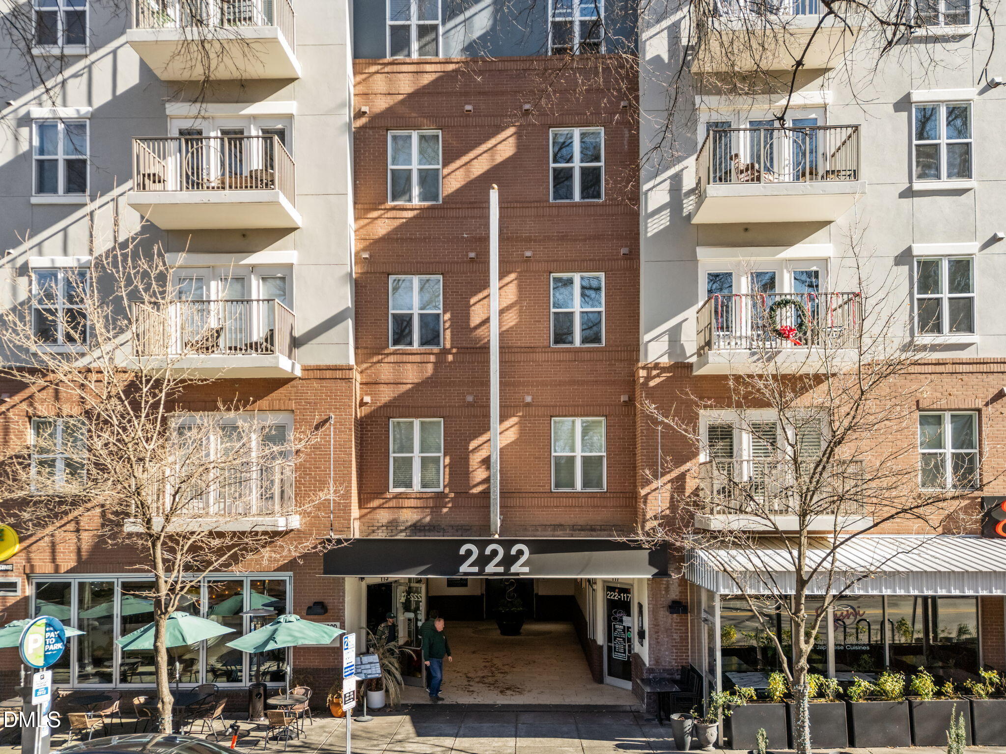 222 Glenwood Avenue 205