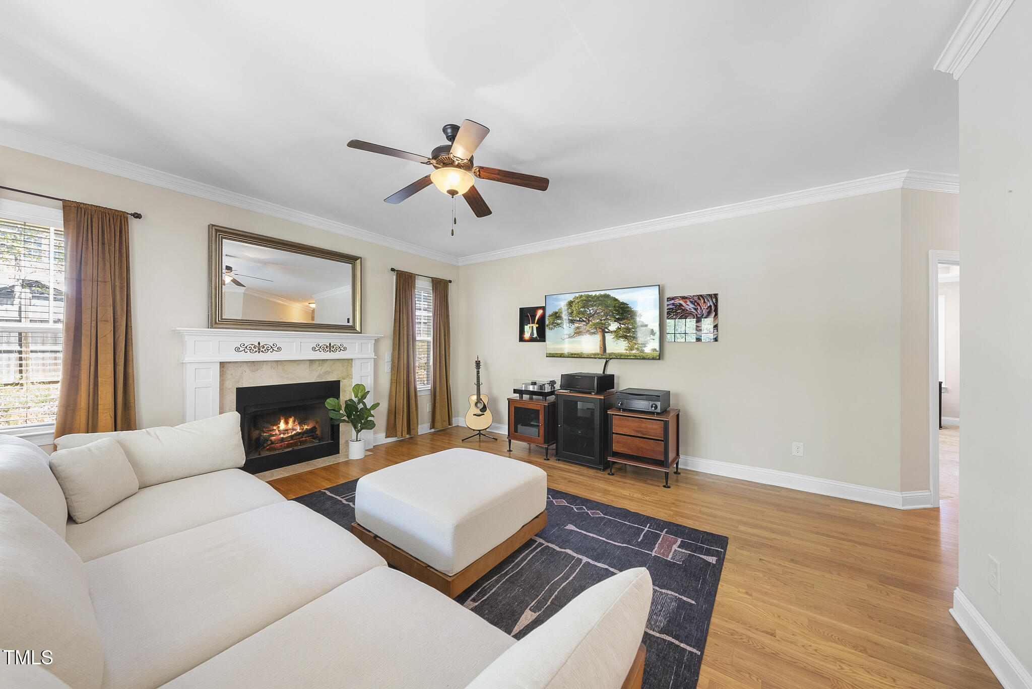 629 Houndsditch Circle
