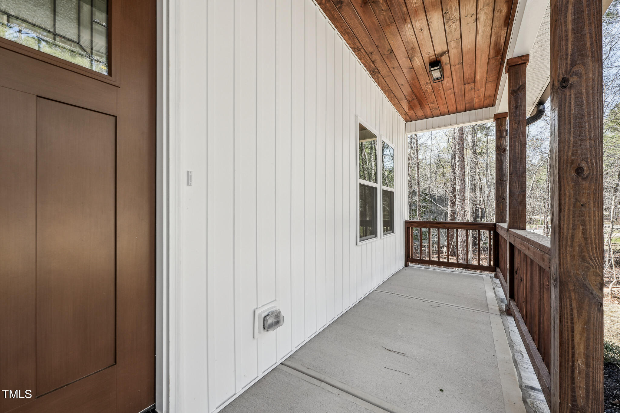 109 Mohawk Drive