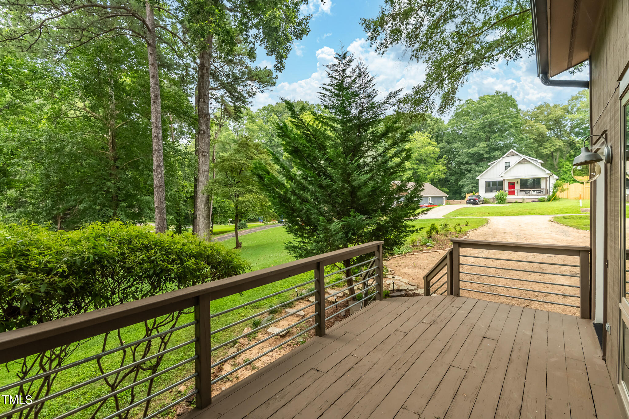 413 Lakeshore Drive