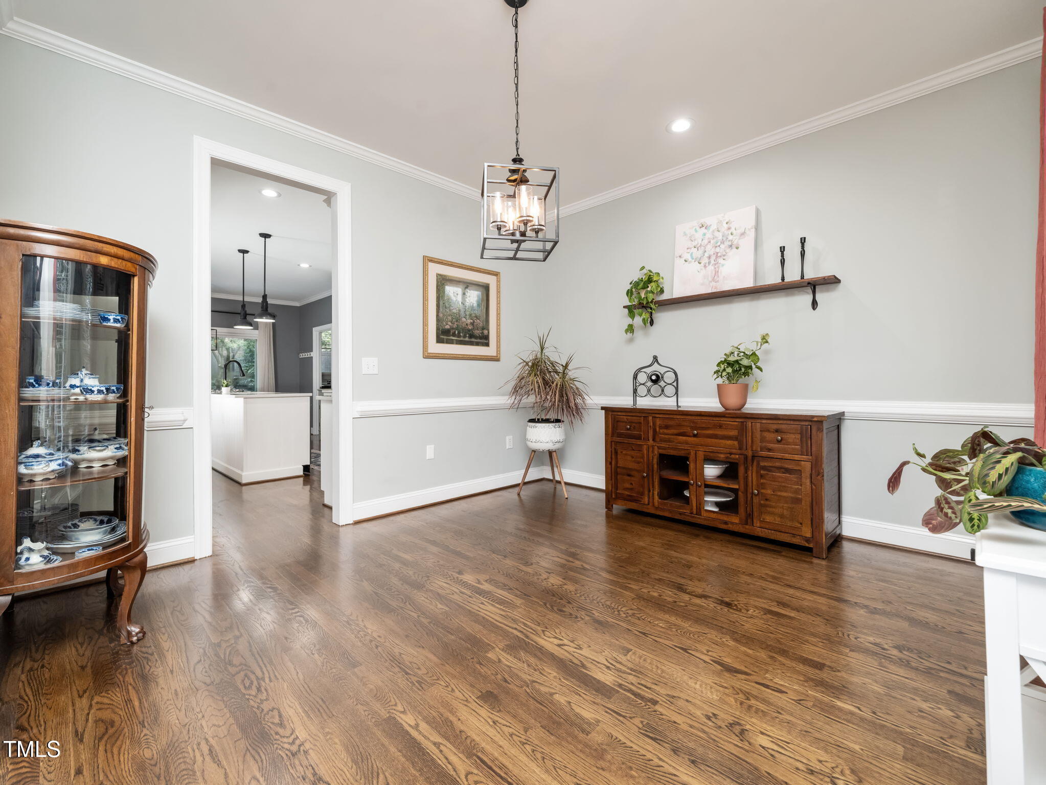 908 Walkertown Drive