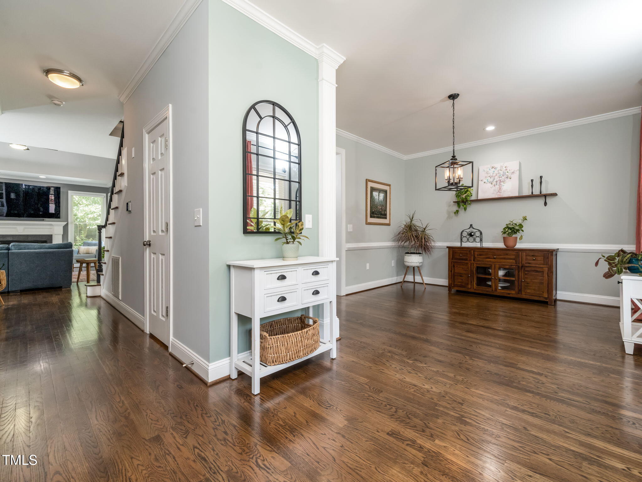 908 Walkertown Drive