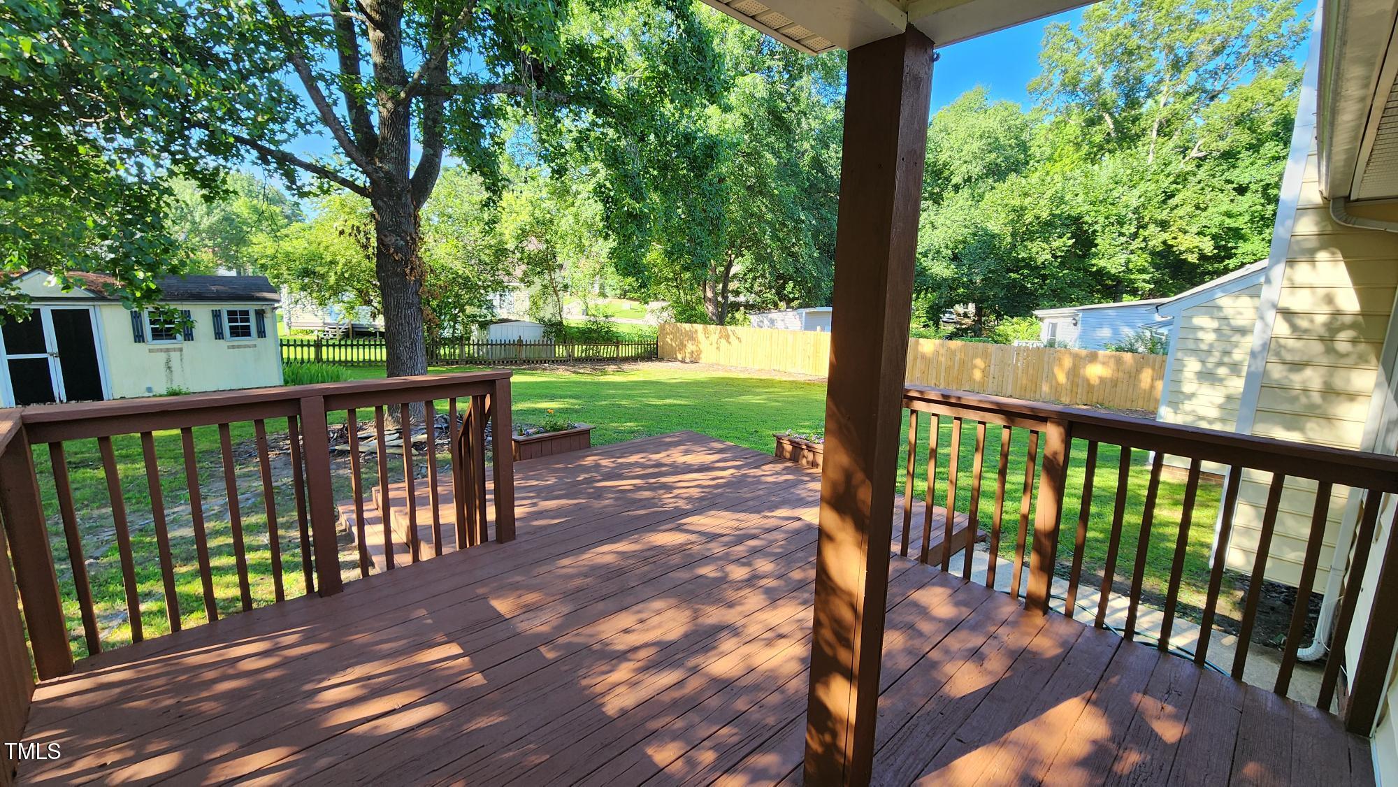 104 Pineview Drive