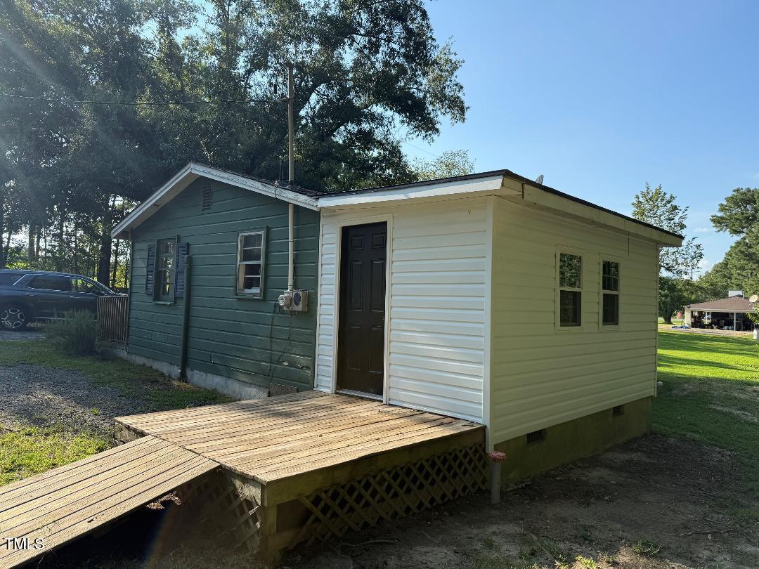 1196 Cash Road