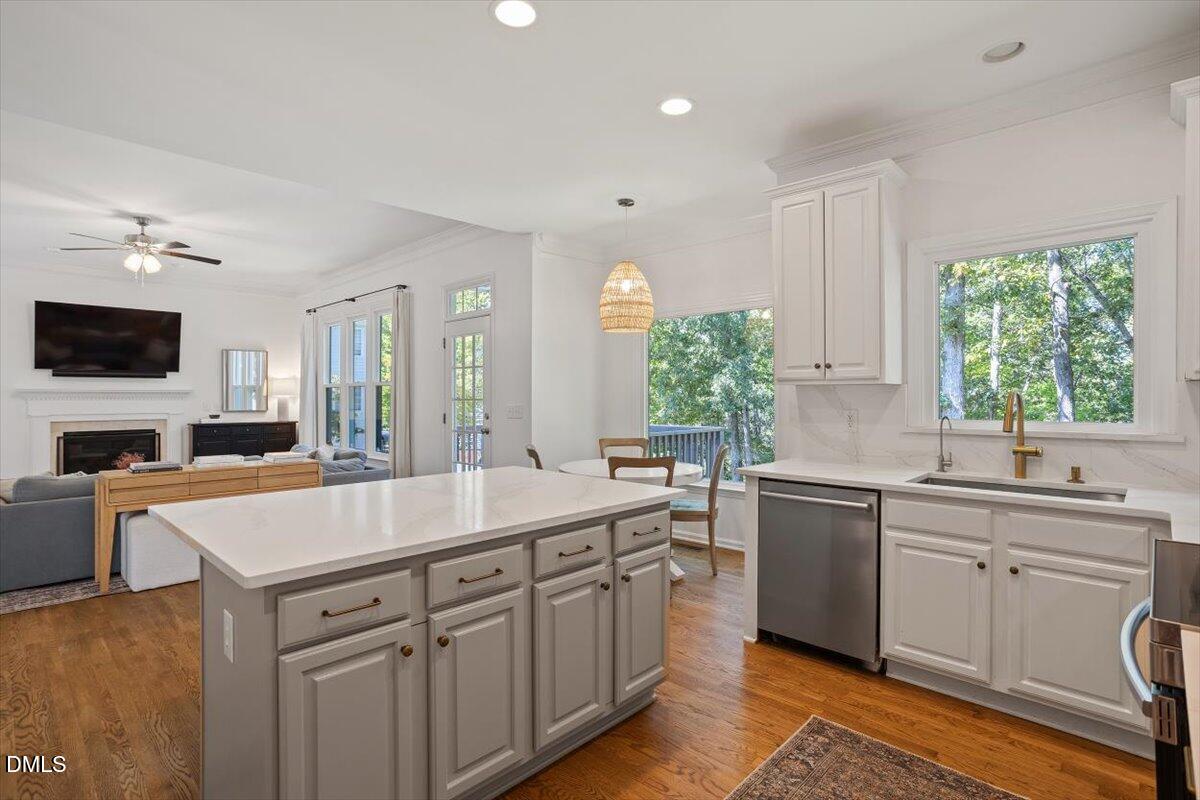 Cary, North Carolina 27513, United States, 4 Bedrooms Bedrooms, ,3 BathroomsBathrooms,Residential,Active,215519