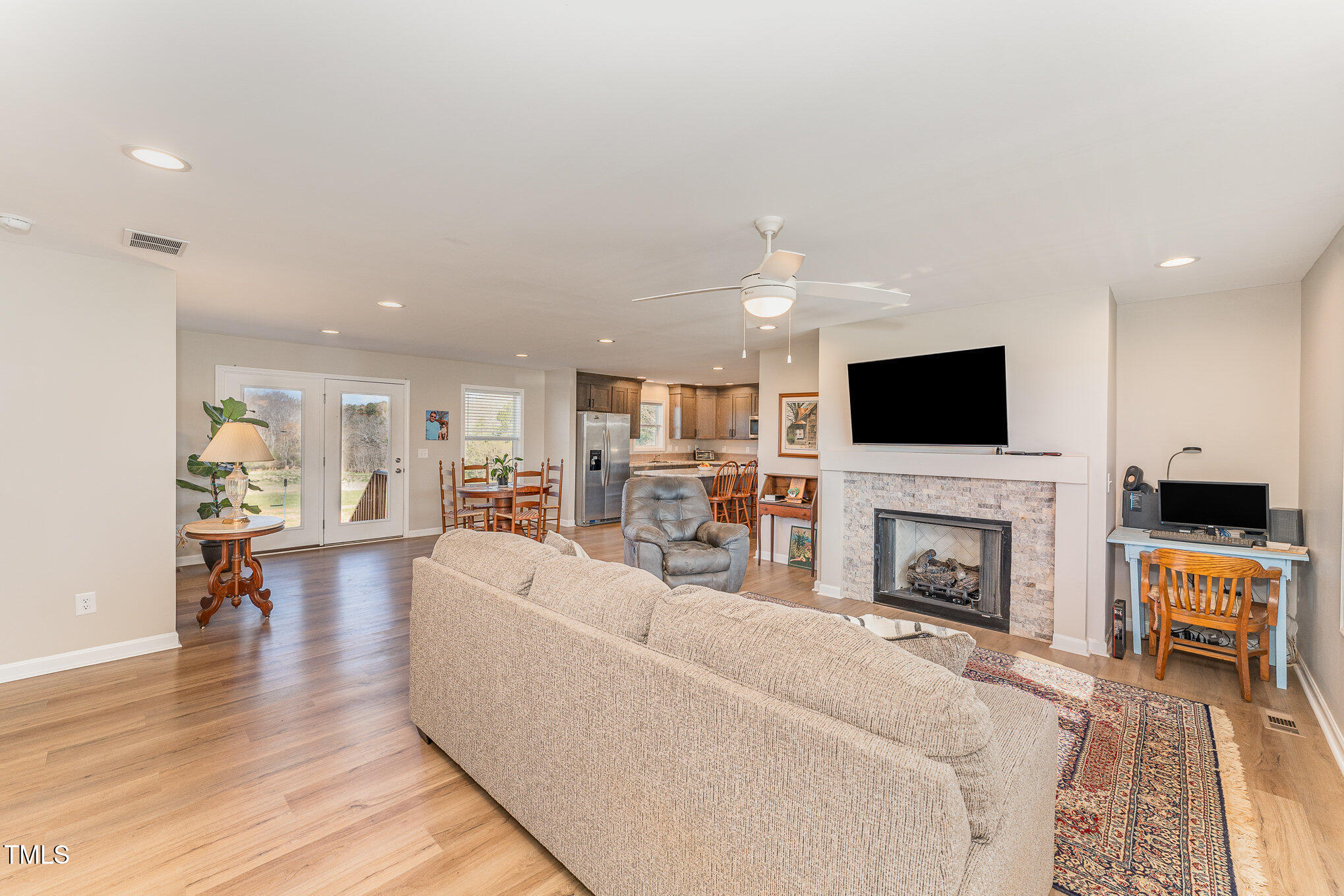 5570 Normans Road