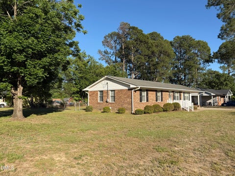 Photo of 1612 Fairground Road, Dunn, NC 28334 (MLS # 10164815)