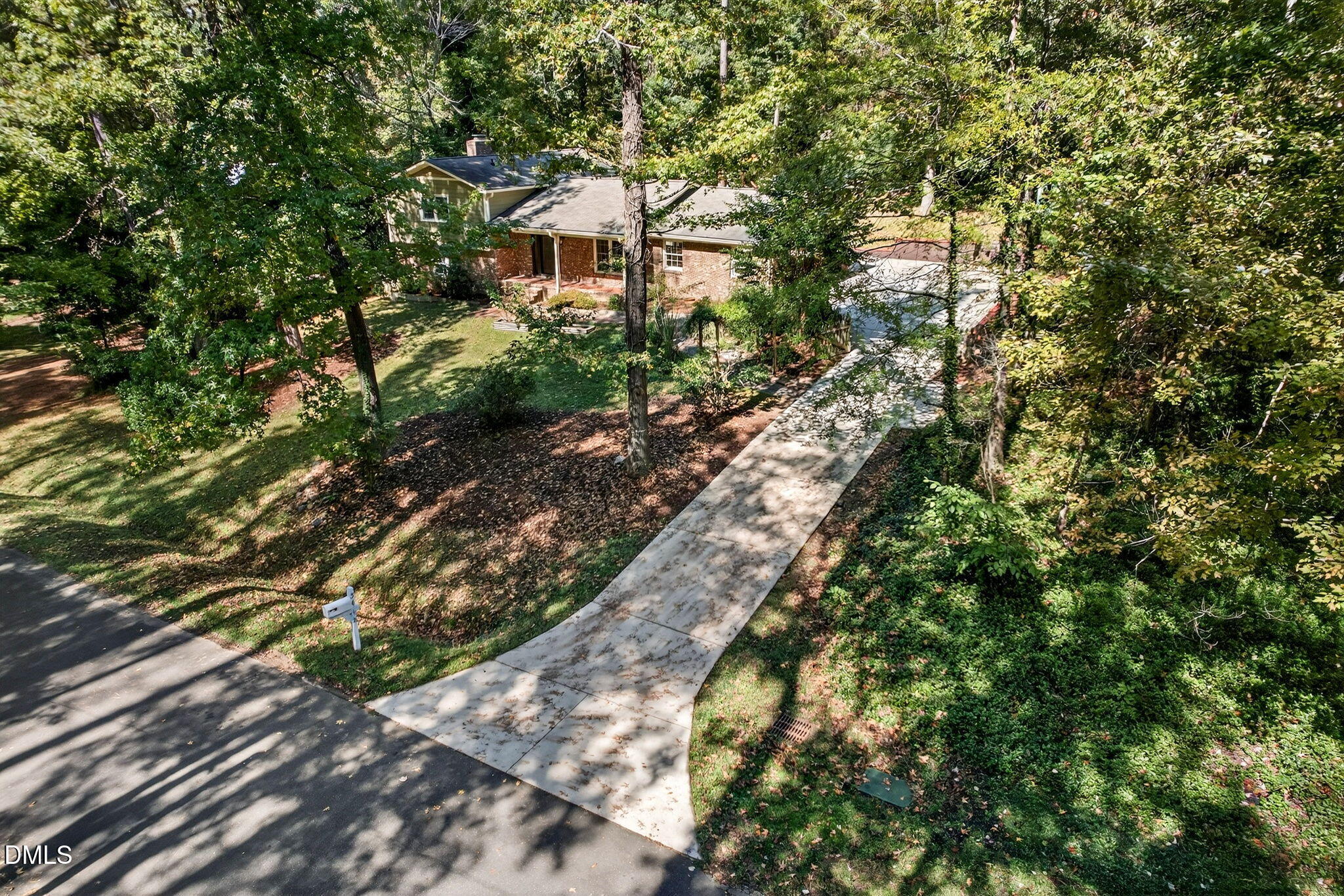 3418 Angus Road