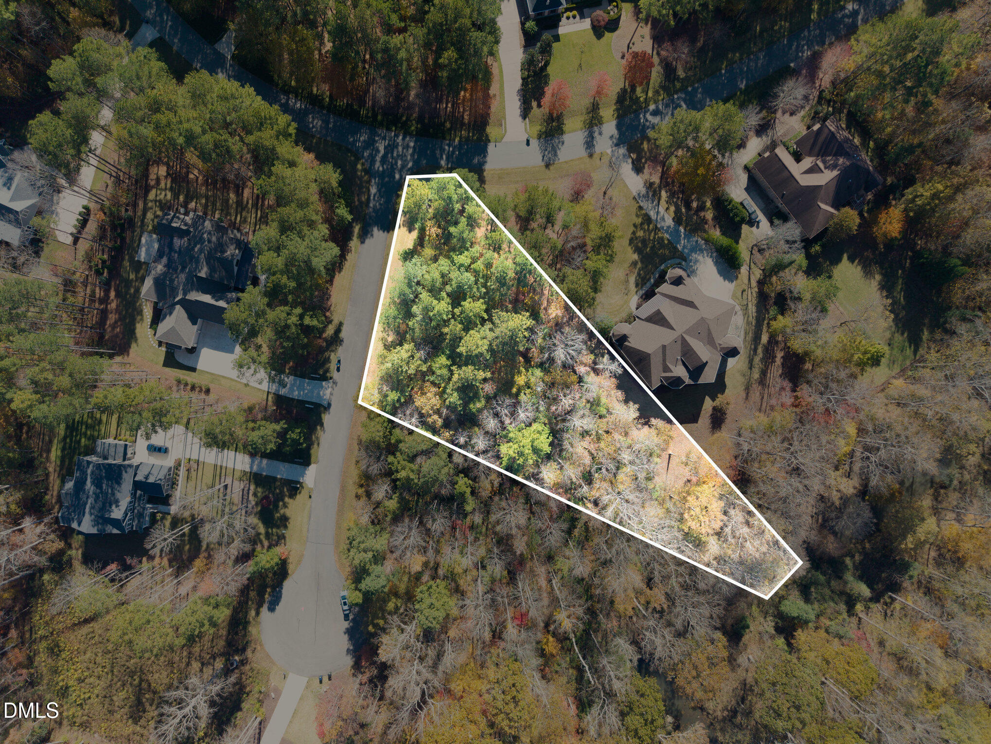 33 Willow Creek Court