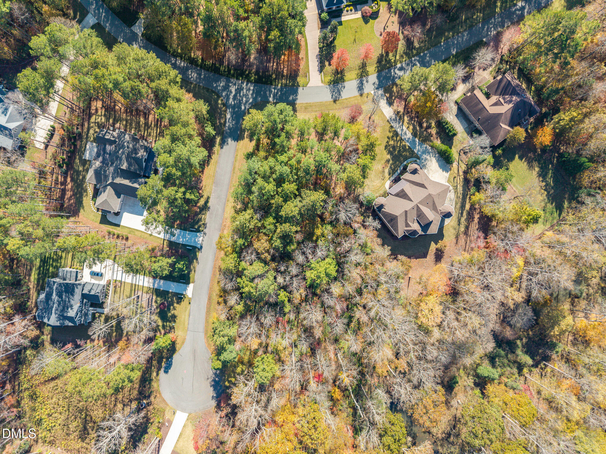 33 Willow Creek Court