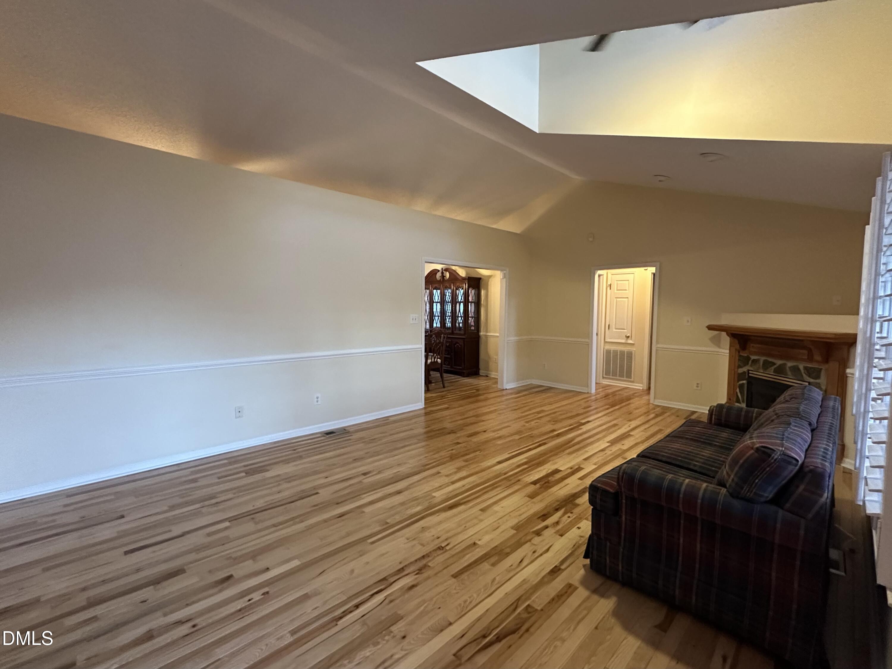 121 Blackthorne Place