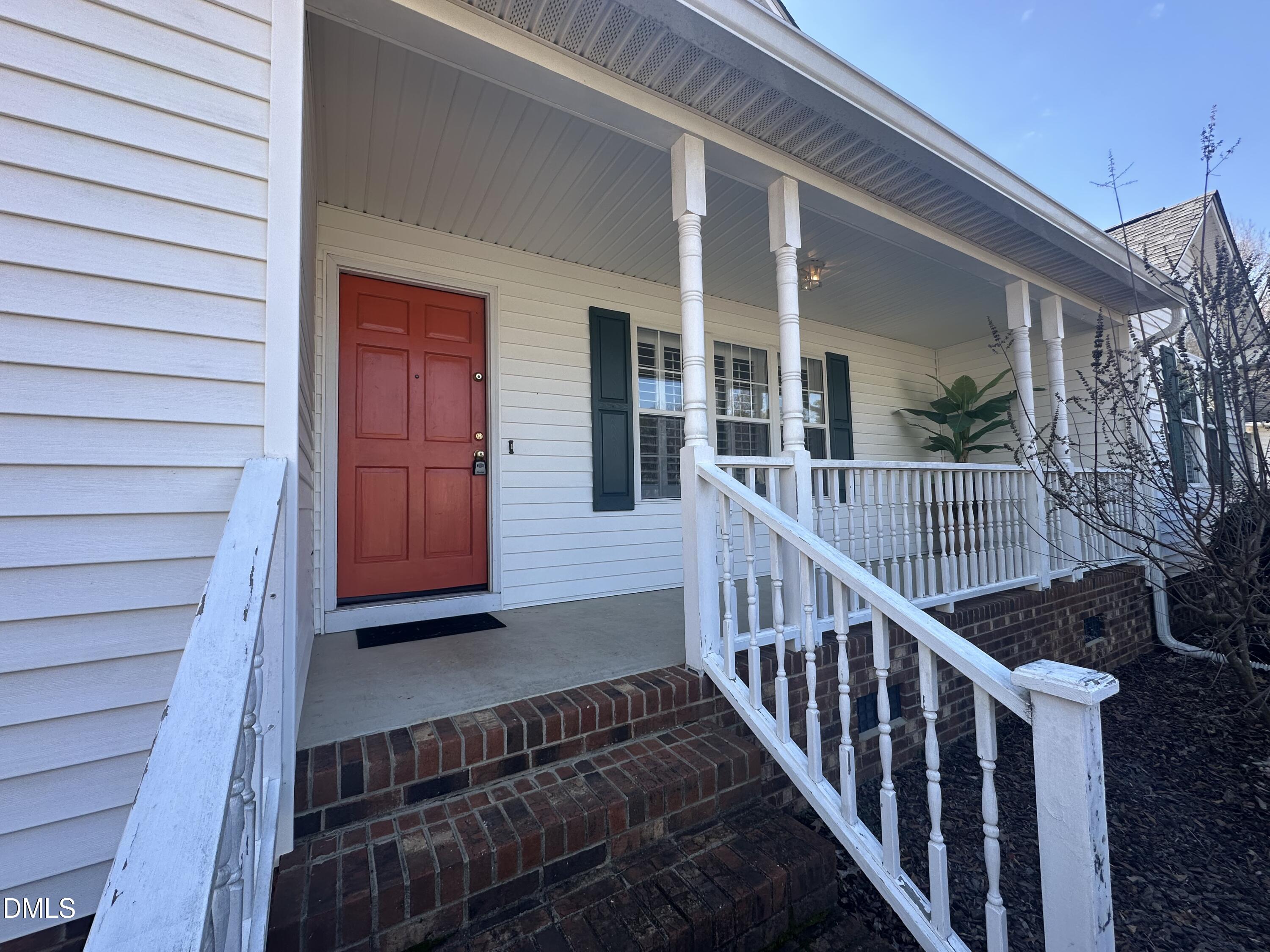 121 Blackthorne Place