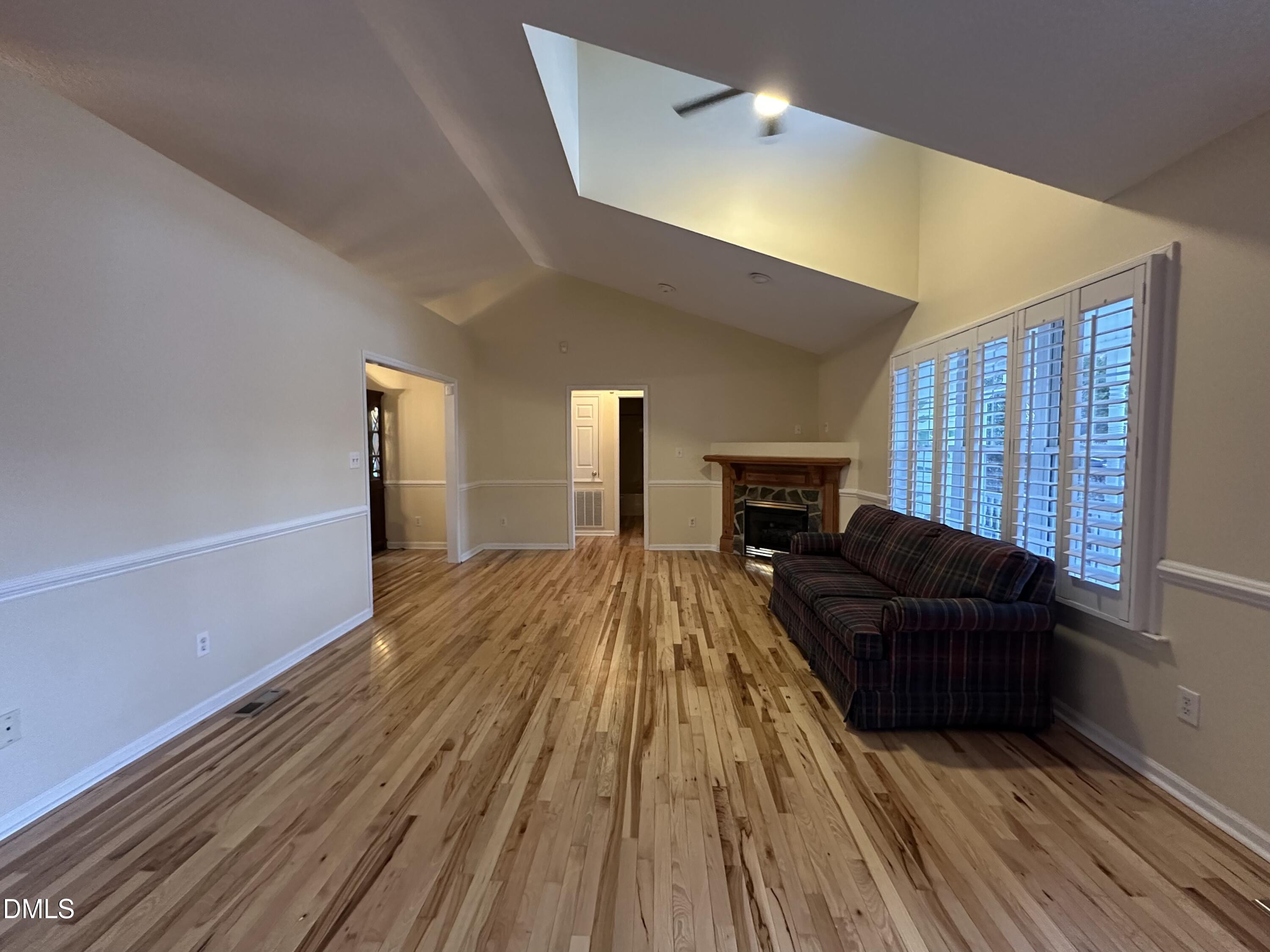 121 Blackthorne Place