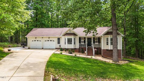 6204 Silver Spring Court Willow Springs NC 27592