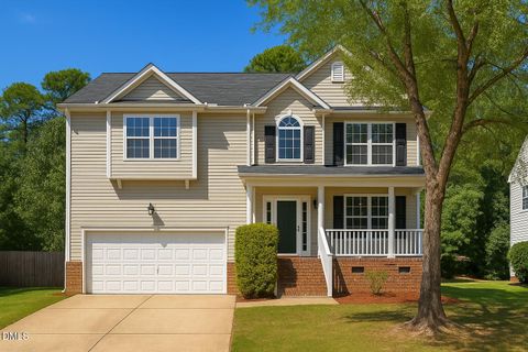 1124 Woodlands Creek Way Apex NC 27502