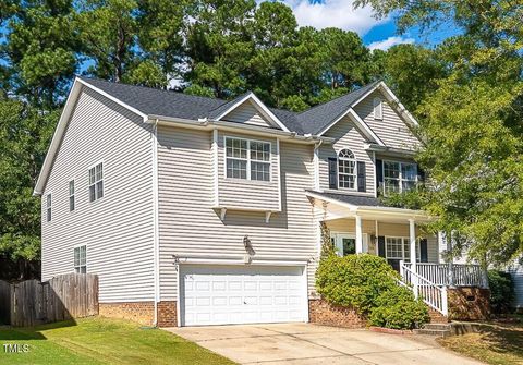 1124 Woodlands Creek Way Apex NC 27502