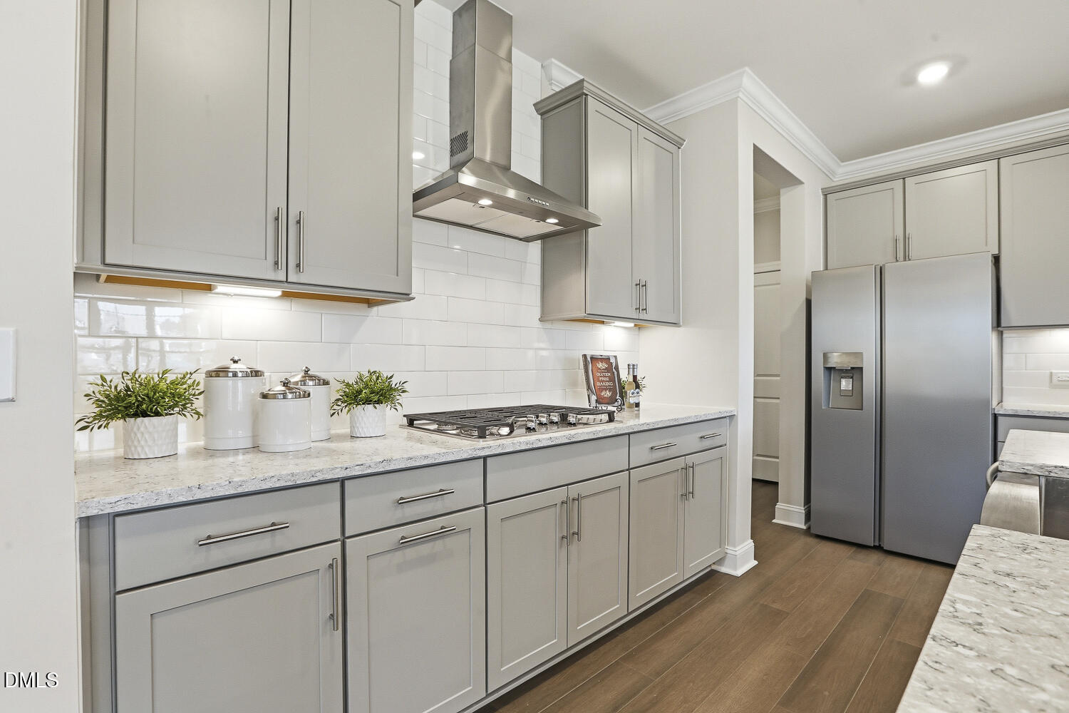 1699 White Rose Lane