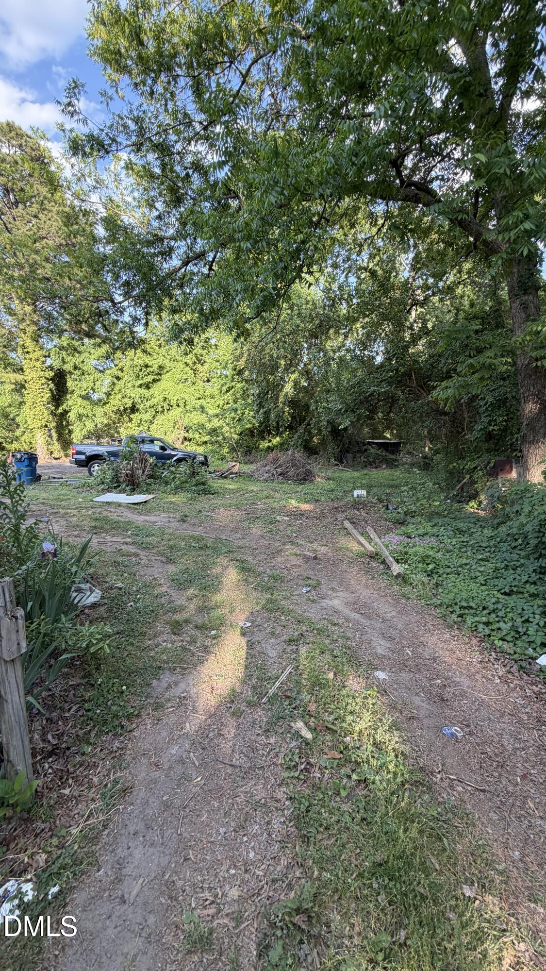 1106 A N Guthrie Avenue