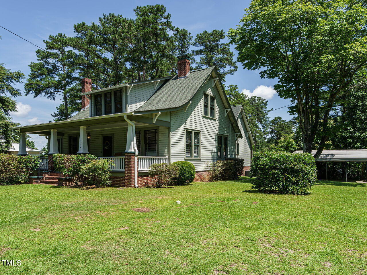 714 Spring Lane