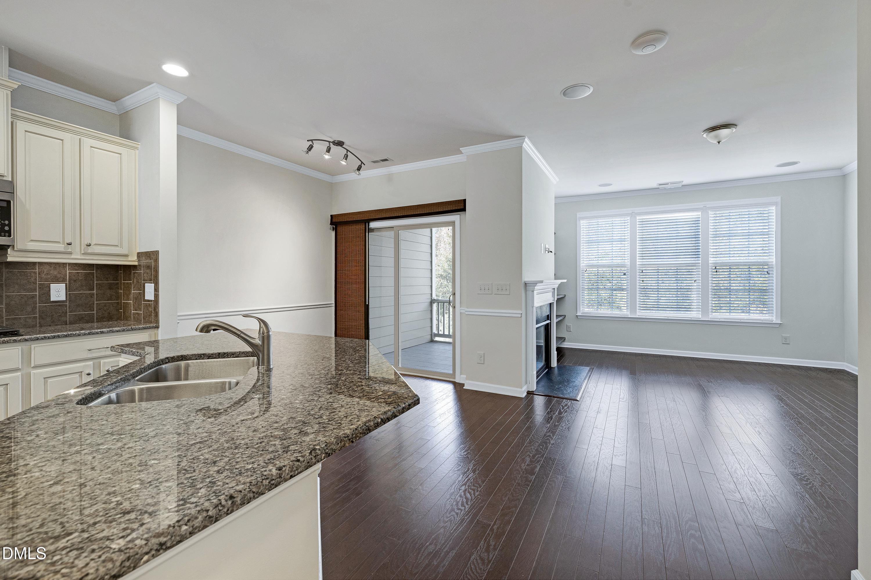 2005 Valleystone Drive