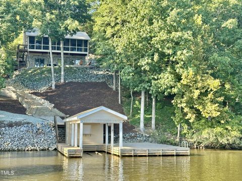 444 Smokehouse Lane Semora NC 27343