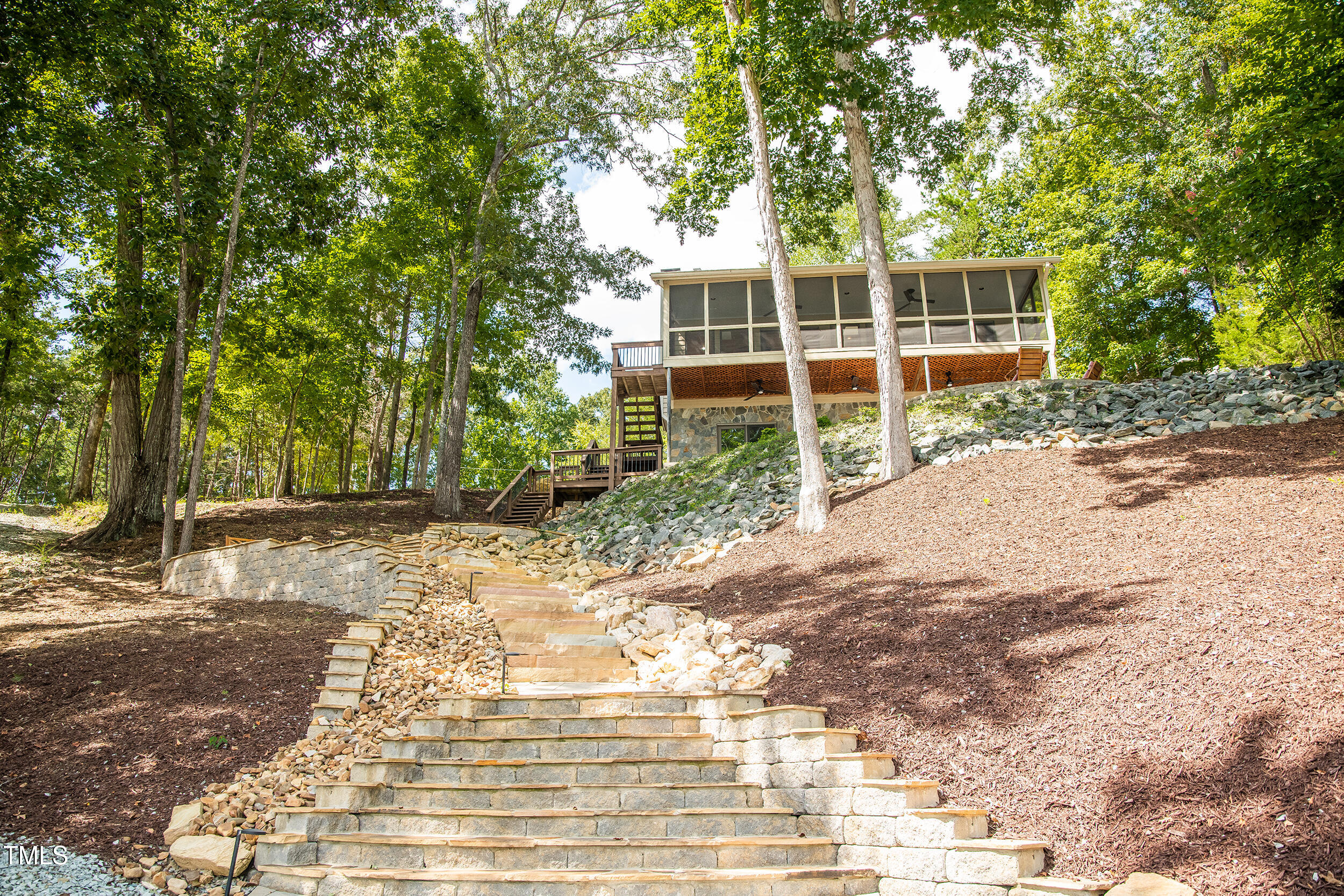 444 Smokehouse Lane