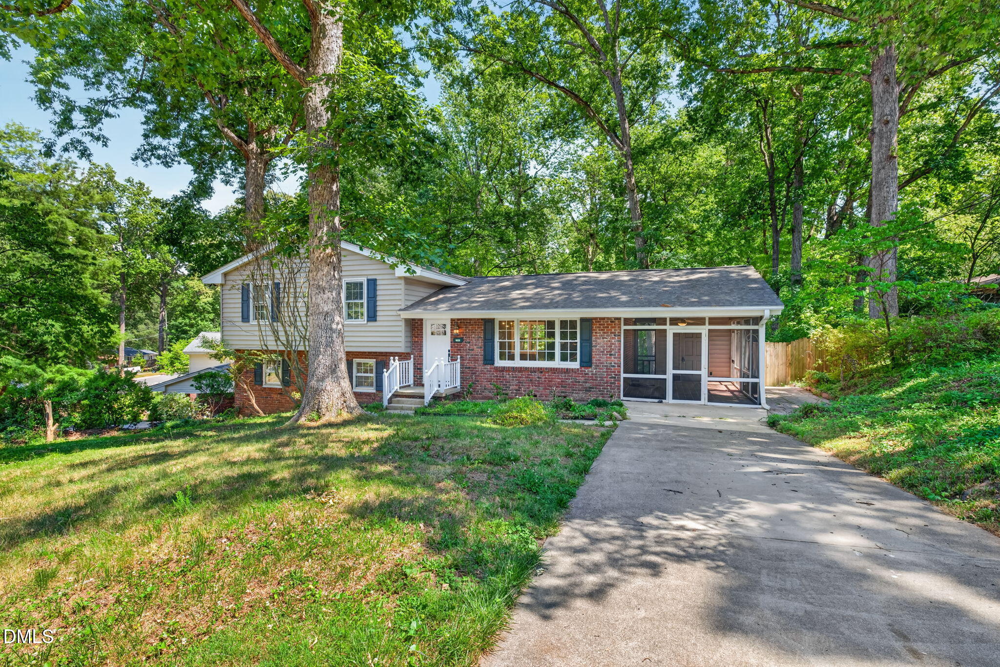 3304 Julian Drive
