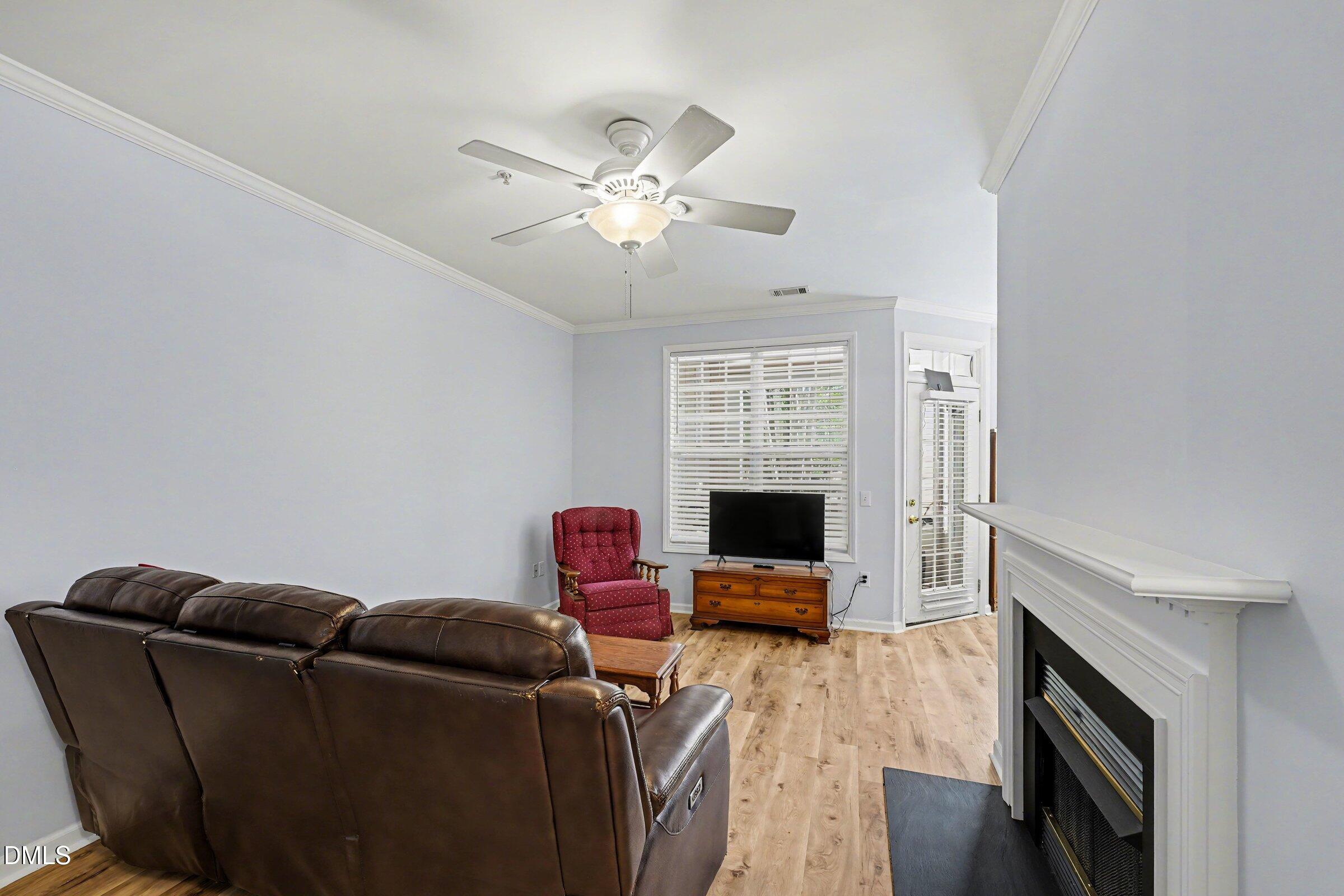 8221 Allyns Landing Way 204