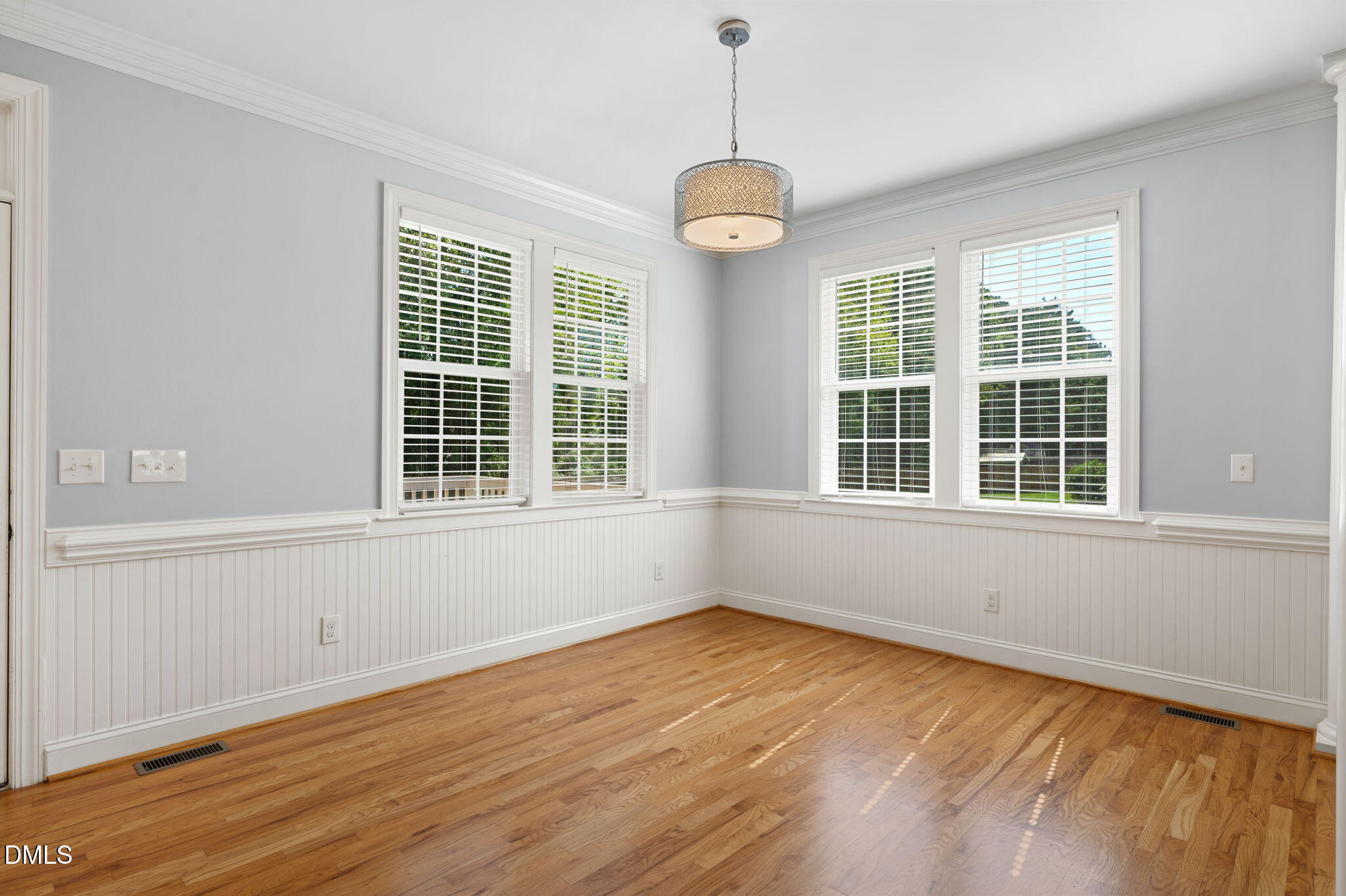 112 Derby Lane