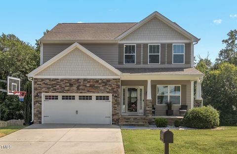 402 Blue Lake Drive Mebane NC 27302