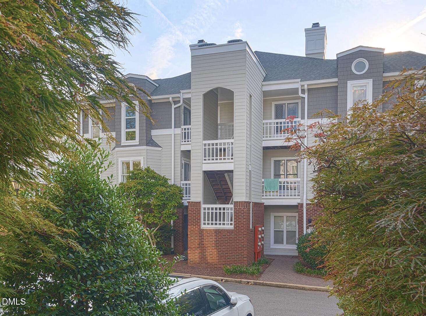 1021 Brighthurst Drive 307