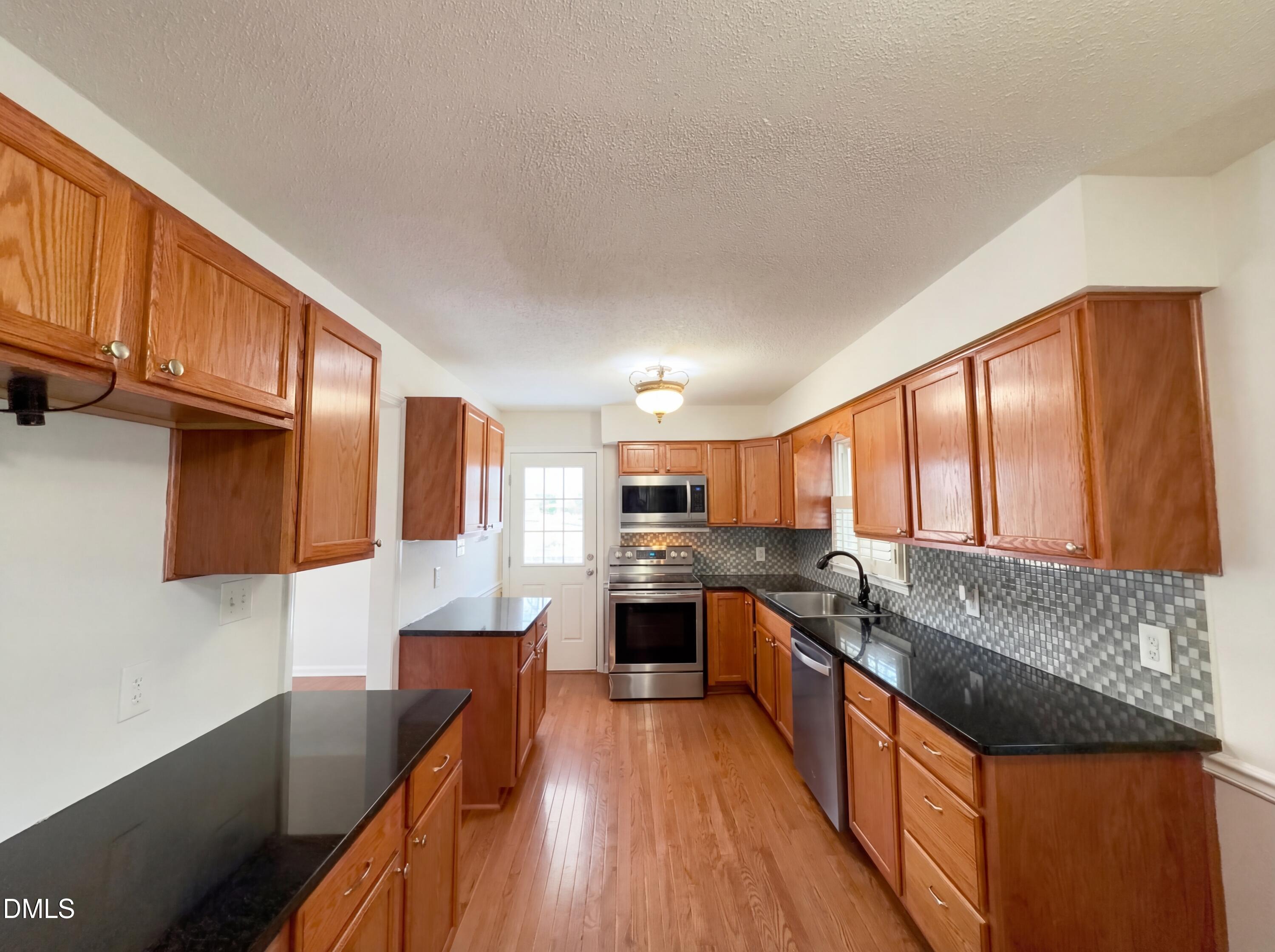 524 Green Willow Circle