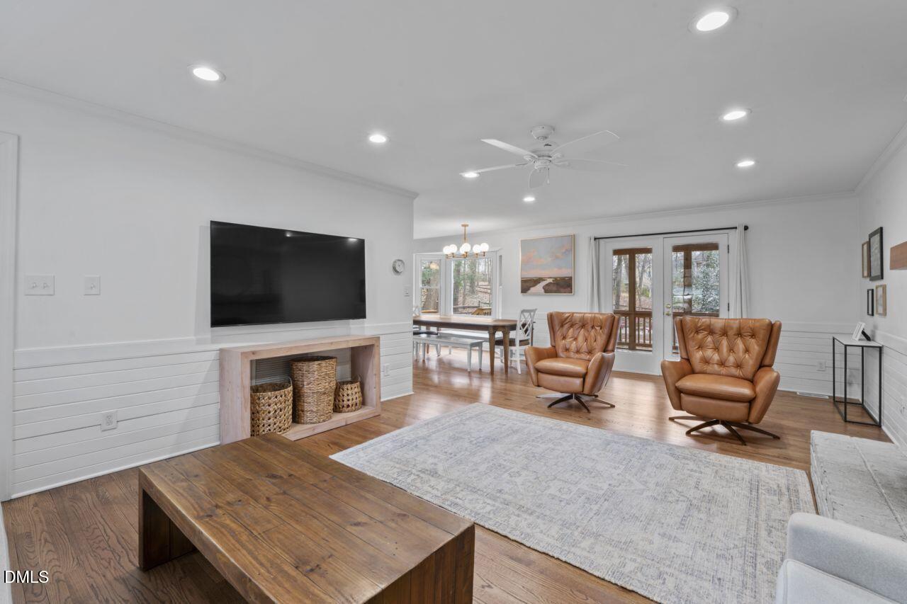 1809 Bridgeport Drive