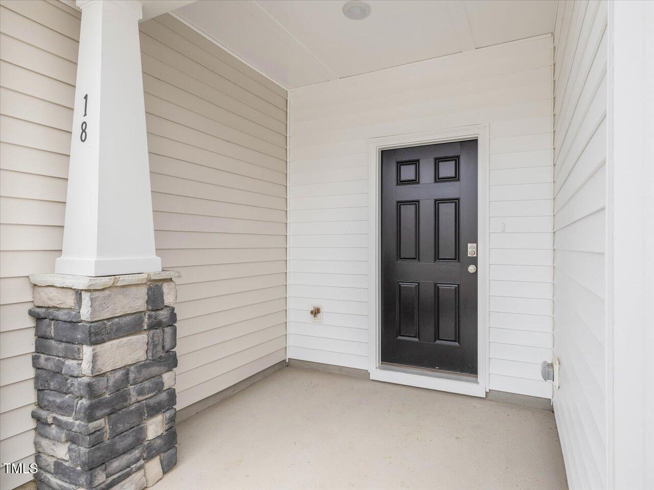 18 Clementine Street Street 207