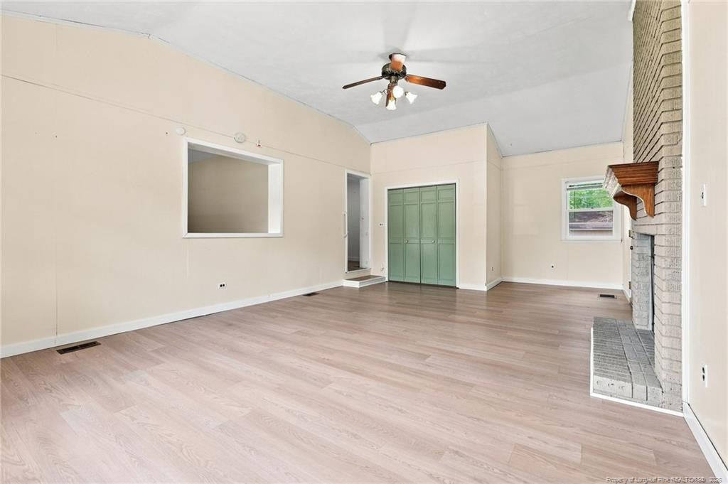 3229 Sunnyside School Rd