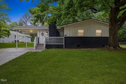 2752 Weldon Terrace Durham NC 27703