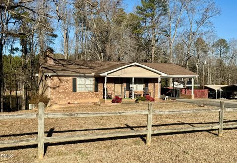 121 Cokesbury Court Henderson NC 27537