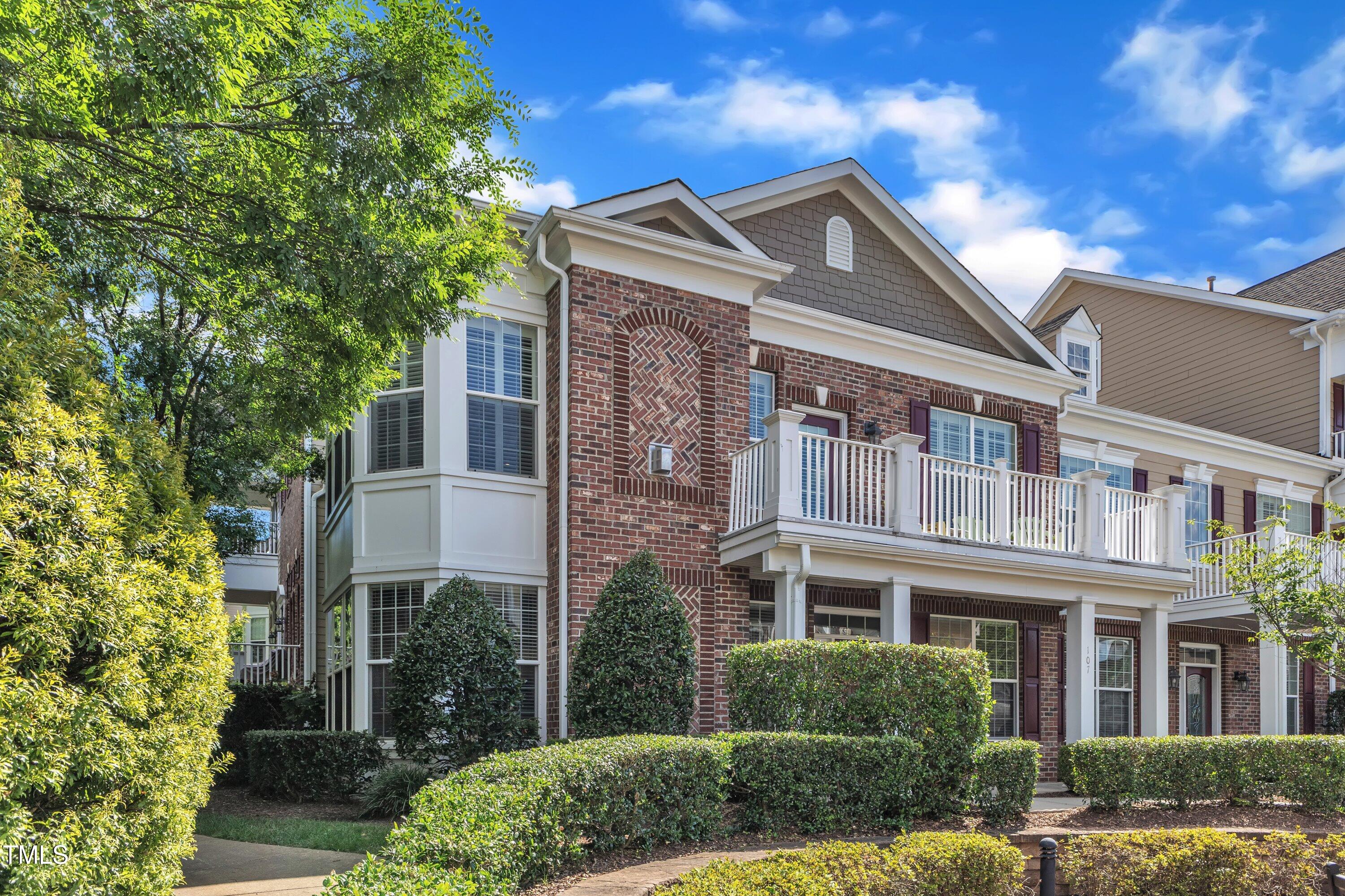10511 Sablewood Drive 107