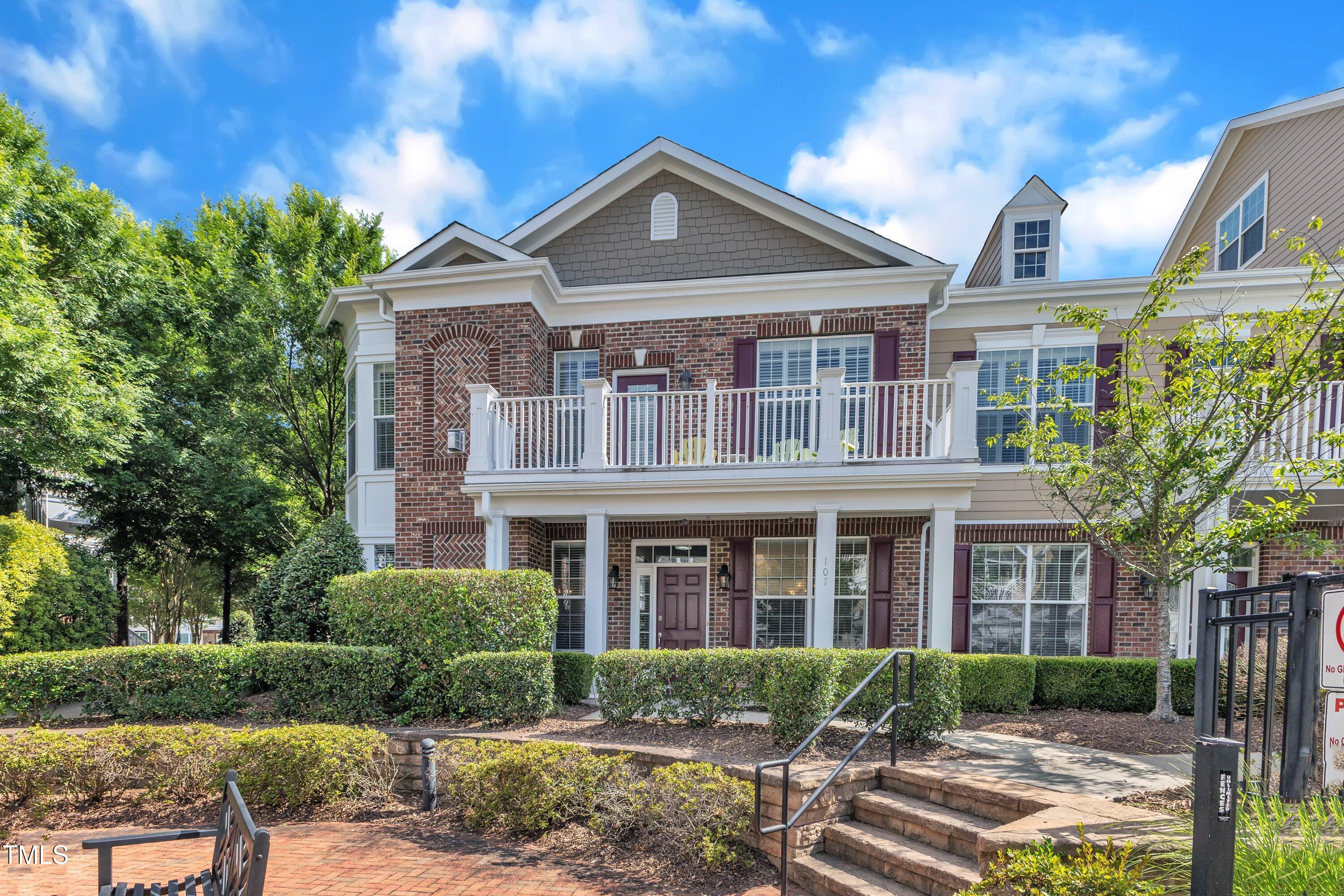 10511 Sablewood Drive 107