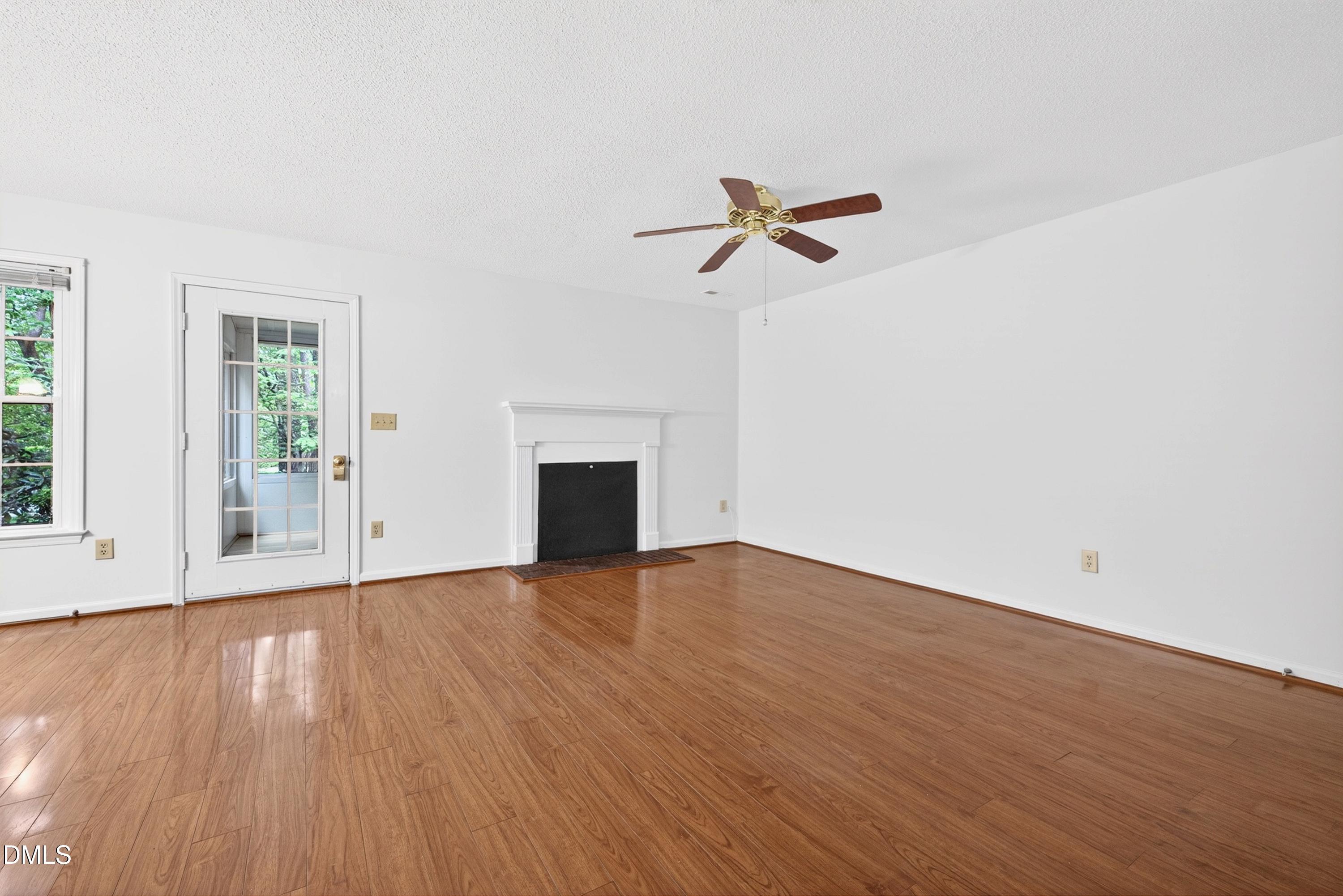 118 Shady Meadow Circle