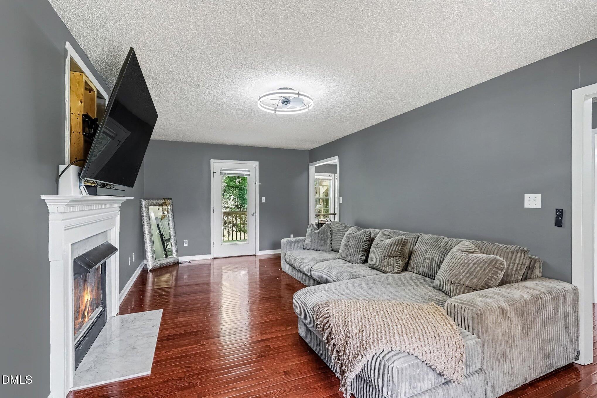 1001 Yopon Court