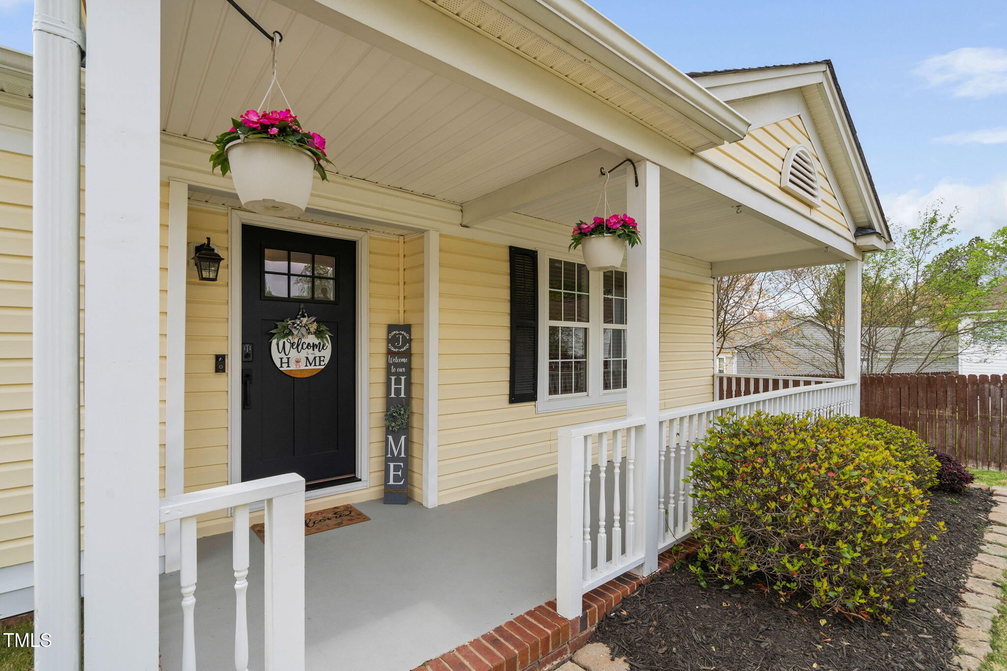 1202 Lexington Ridge Lane