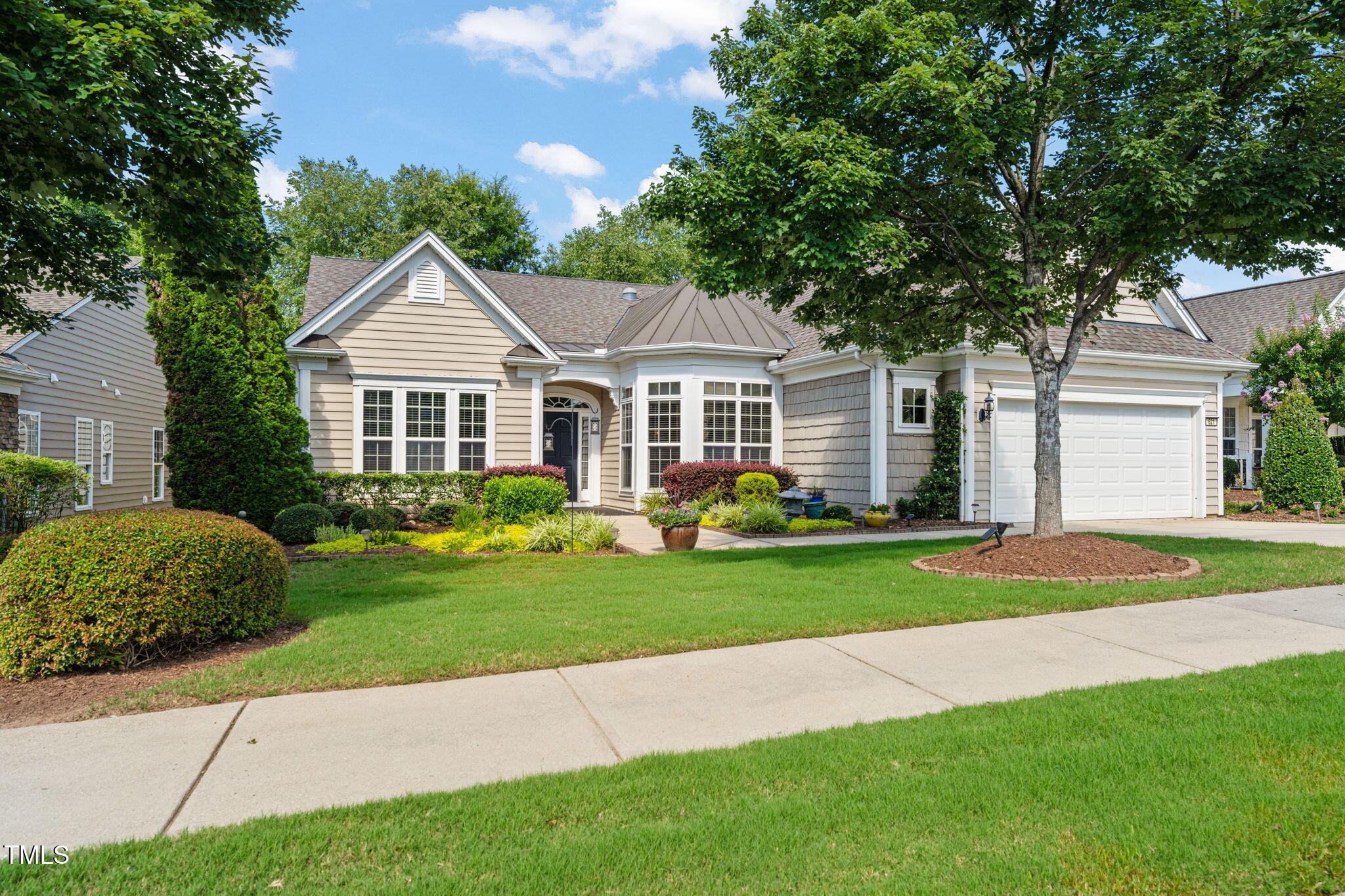 621 Aylestone Drive