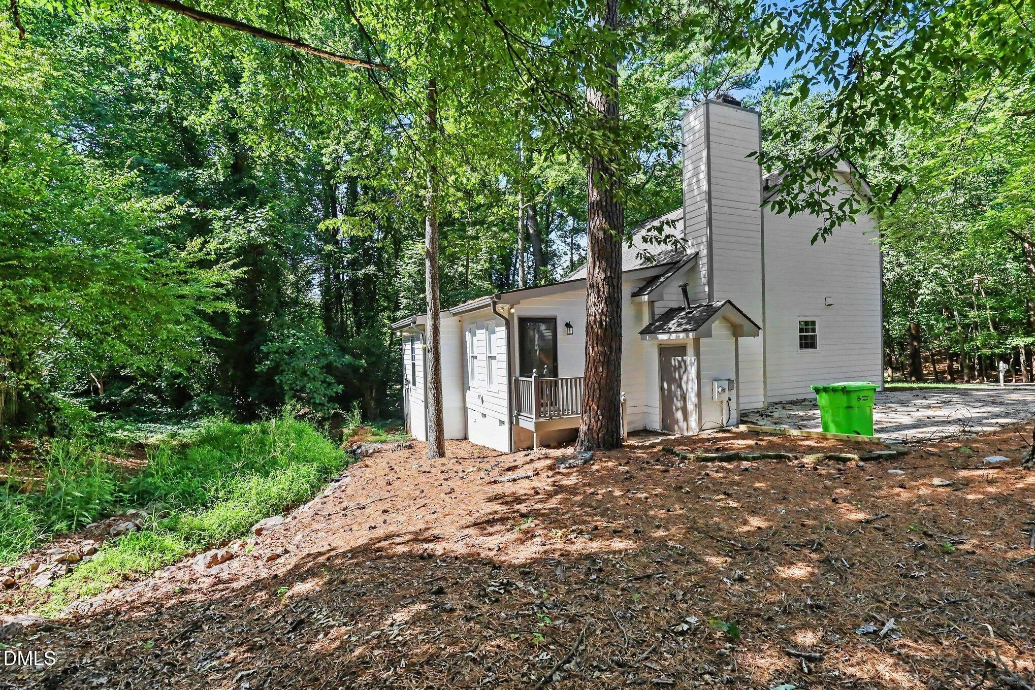7004 Norwich Drive