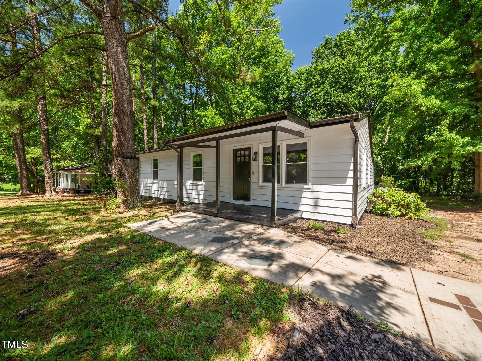 4428 W West River Road