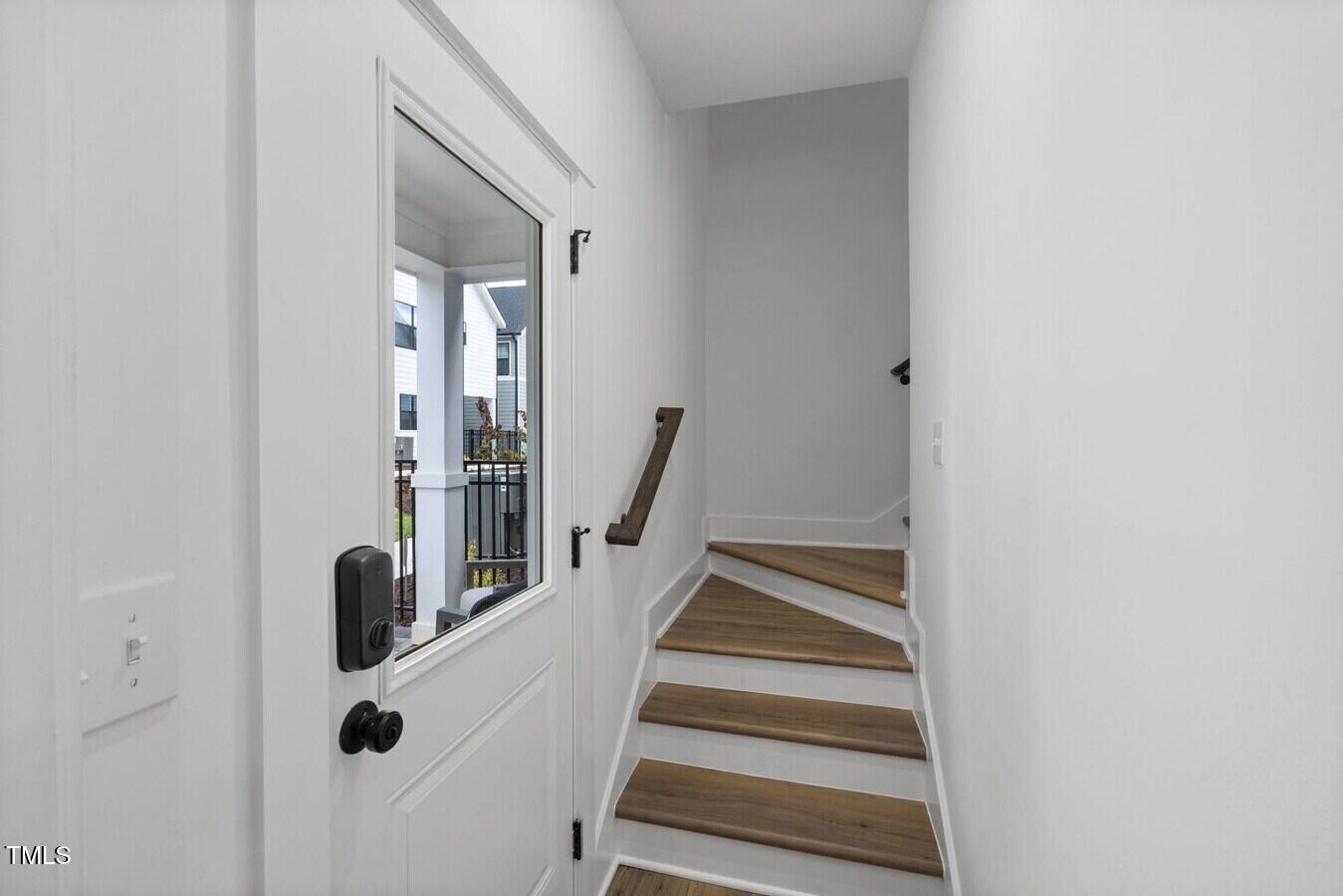 Raleigh, North Carolina 27601, United States, 3 Bedrooms Bedrooms, ,3 BathroomsBathrooms,Residential,Active,164482