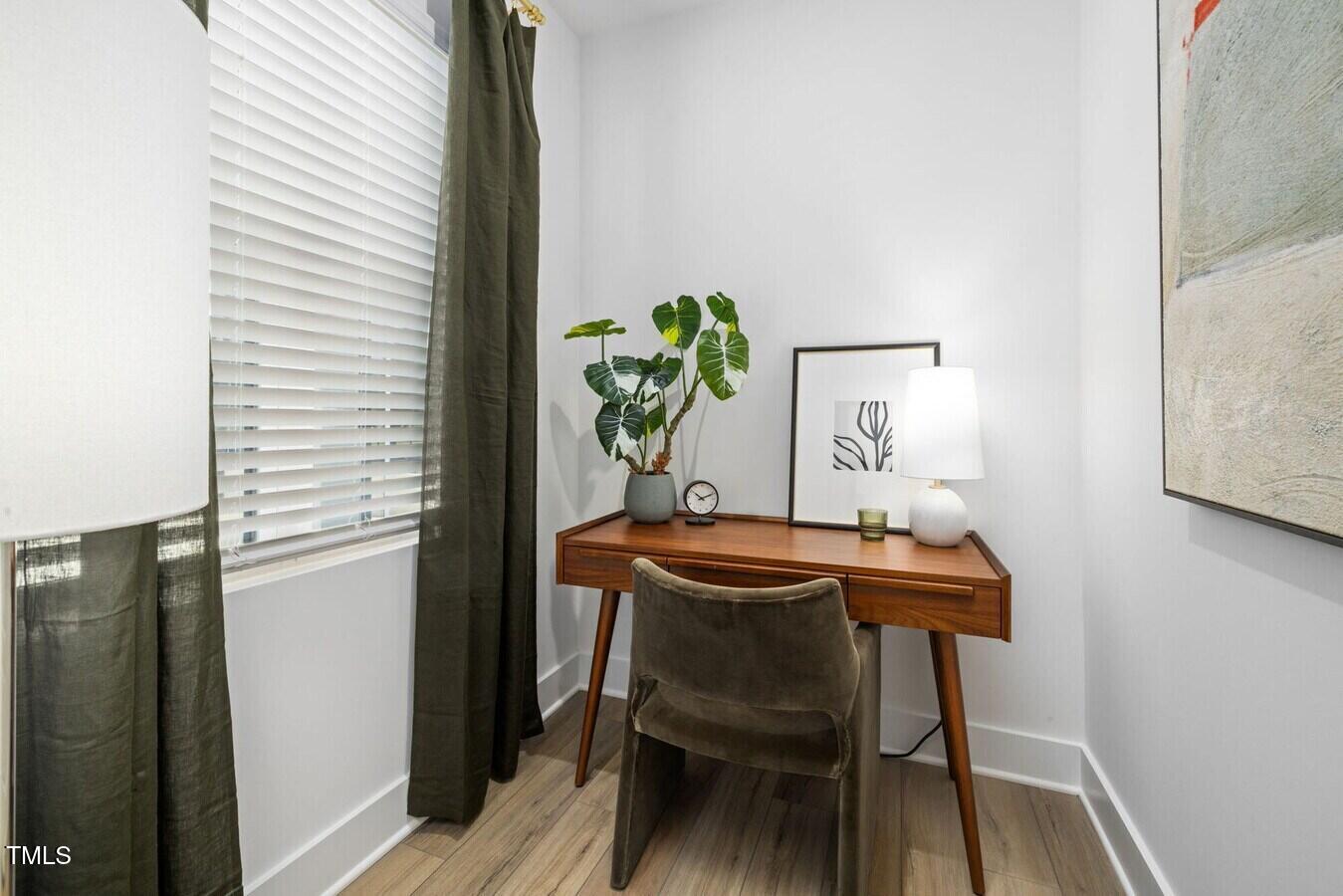 Raleigh, North Carolina 27601, United States, 3 Bedrooms Bedrooms, ,3 BathroomsBathrooms,Residential,Active,164482